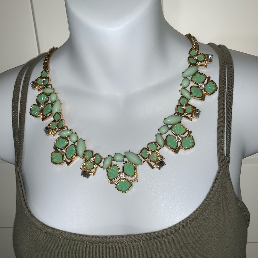 Green Flower Necklace